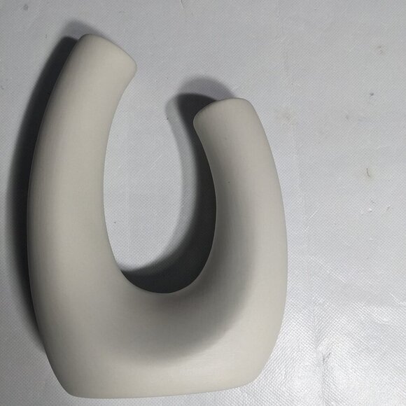 NEW- Eastern Rock Ceramic U Shape Vase Home Decor Off White - Picture 2 of 6